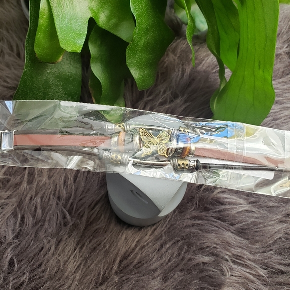 NWT Layered Leather Bracelet Stainless Steel Buckle Boho Bead Butterfly - Picture 5 of 5